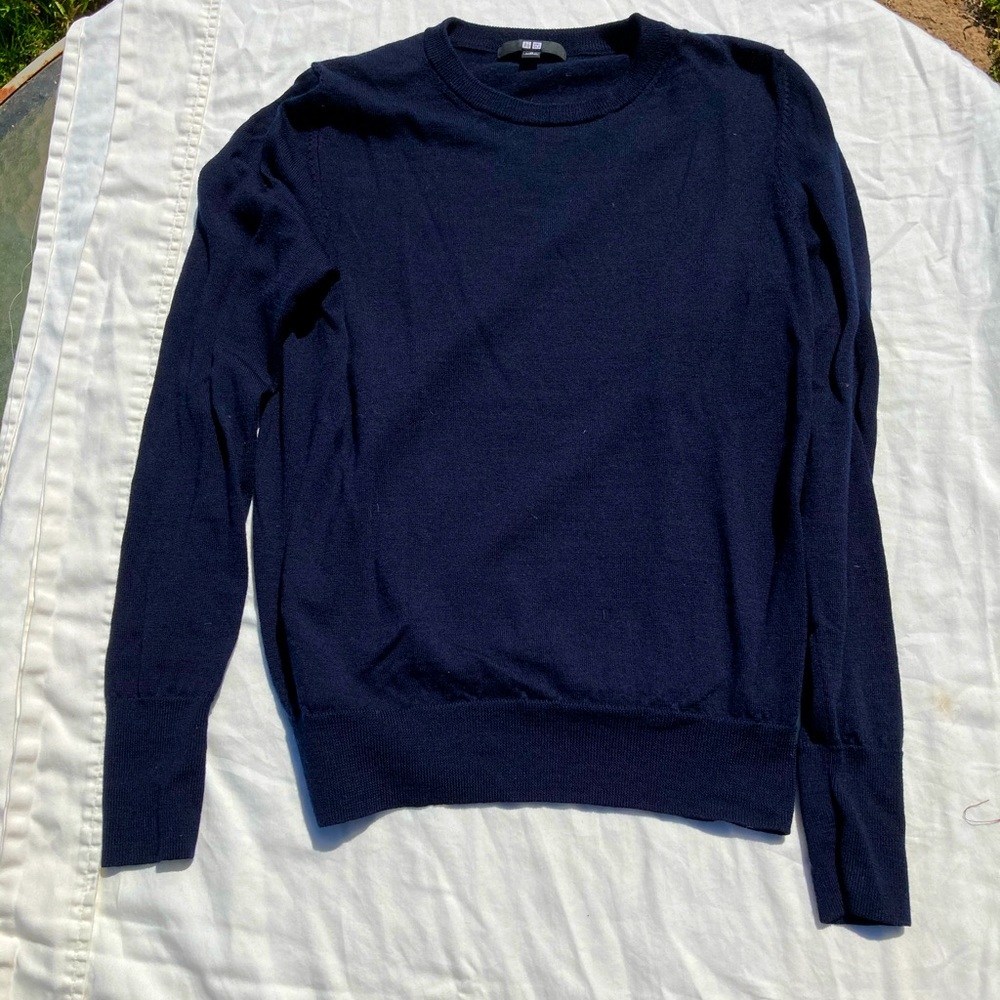 Uniqlo wool sweater